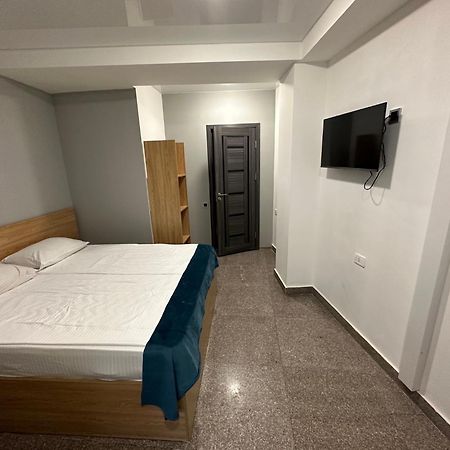 Friendly Hotel Jerevan Eksteriør billede