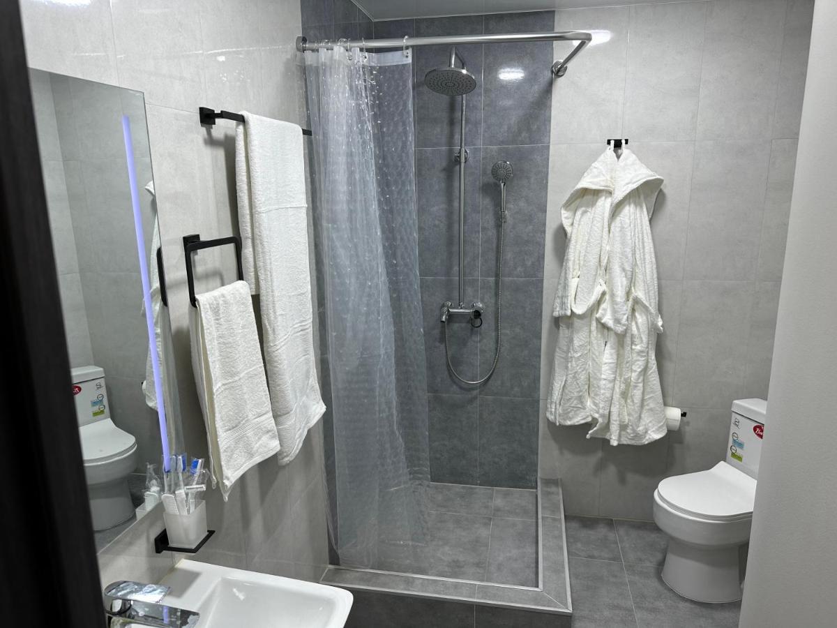 Friendly Hotel Jerevan Eksteriør billede