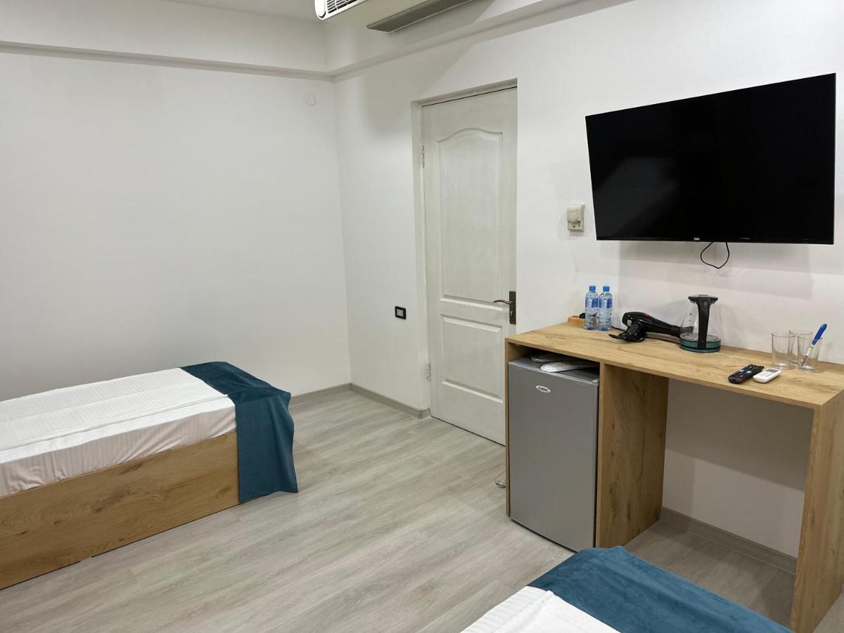 Friendly Hotel Jerevan Eksteriør billede